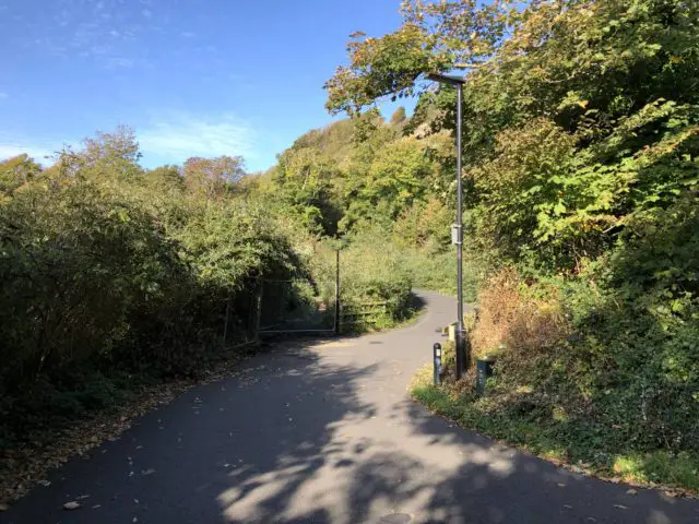 Undercliff Drive - 'Footpath' in the middle and 2017 road to the right