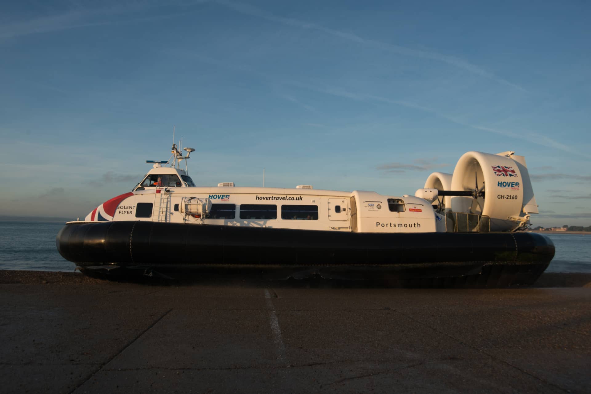 Hovertravel at the terminal