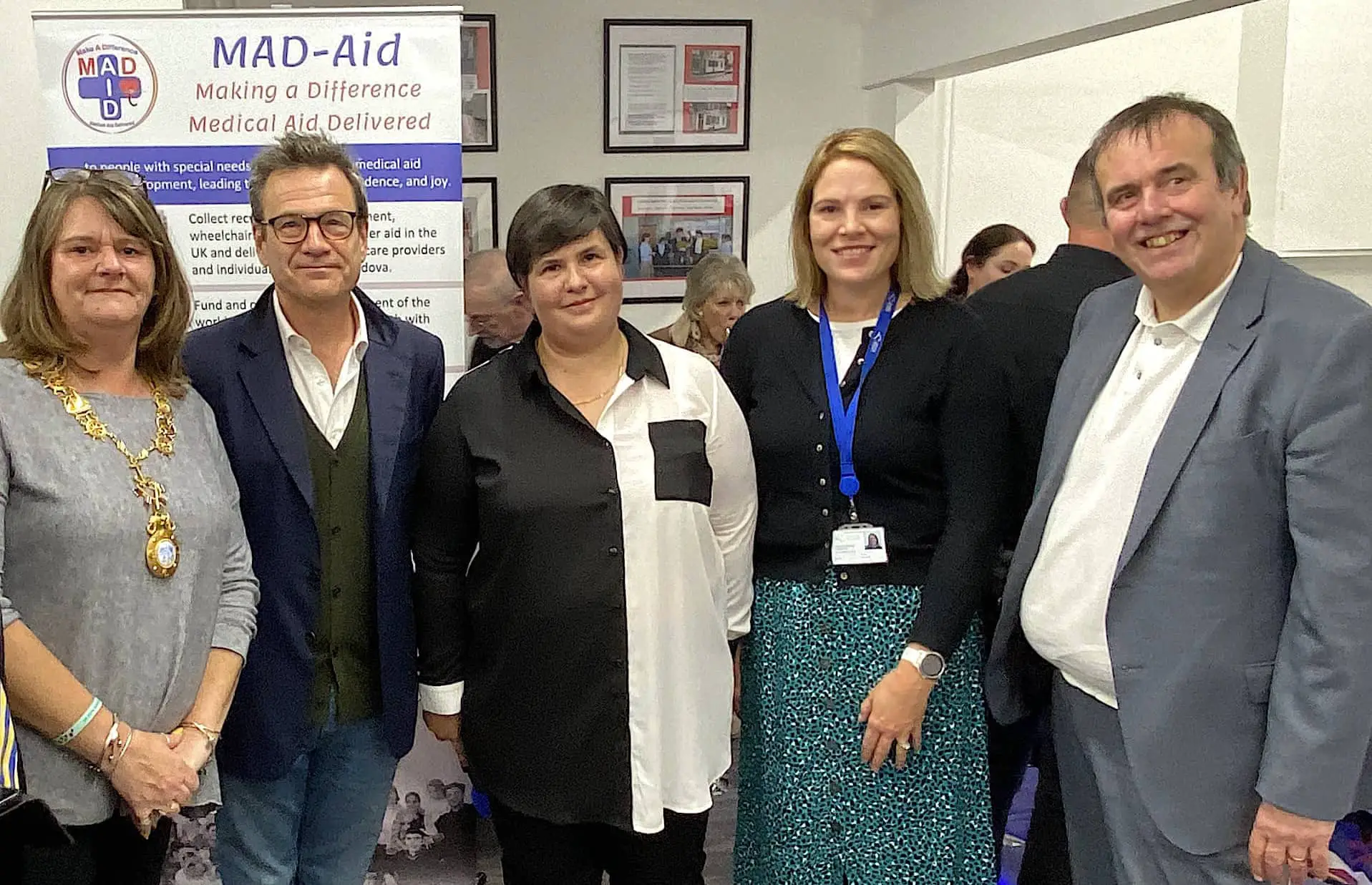 L-R: Tracy Reardon (ECTC Mayor) MP Bob Seely, Victoria Dunford (Founder MAD-Aid), Claire Elderfield (Project Manager) and Chris Ashman, Director for Regeneration, IWC