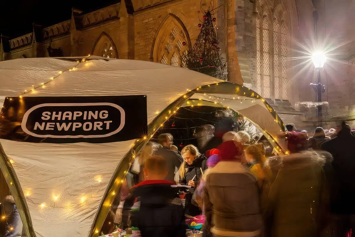 Shaping Newport tent at Christmas Day event
