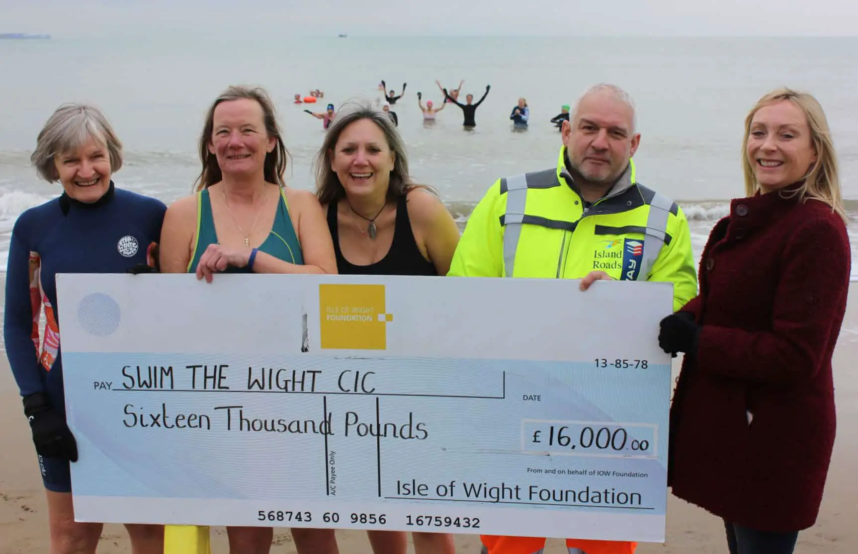 Swim the Wight’s Sue Barker, Victoria Thorneton-Field, Liz Hennessy with Richard Slinn (Island Roads) and Samantha O’Rourke (Isle of Wight Foundation and Island Roads)