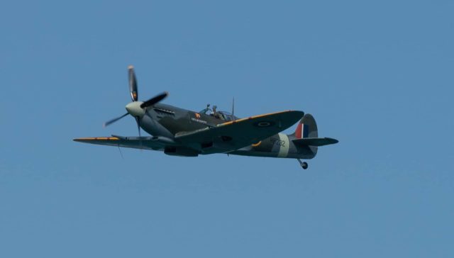 Neil Parkinson – Spitfire Pilot