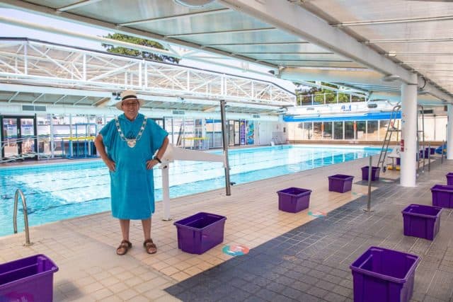Mayor Lilley at the reopening of Waterside Pool