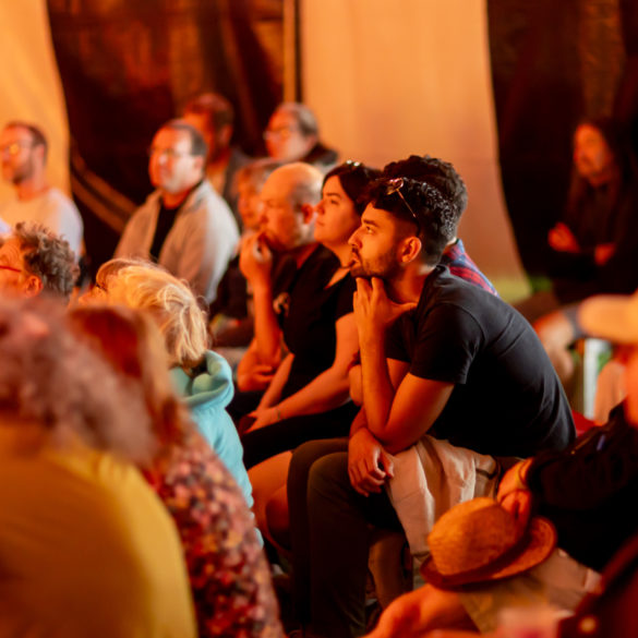 Fringe audience © Julian Winslow