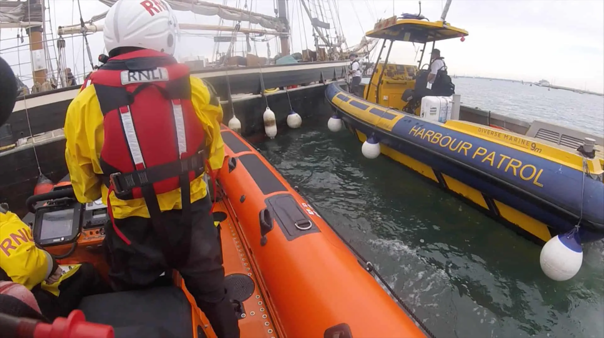 Lifeboat helps joins in the effort to bring the vessel to safety