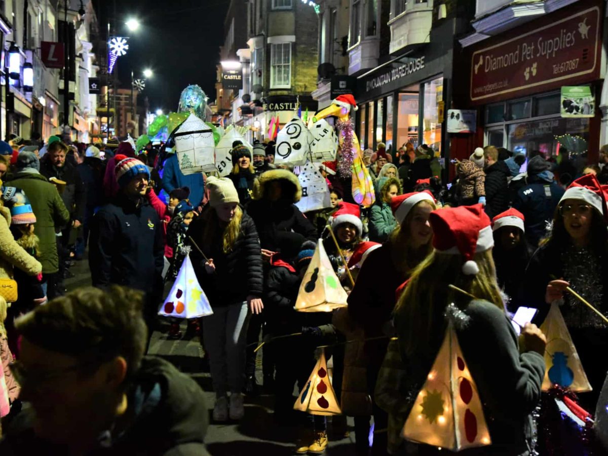 Ryde gets set for Merry and Bright festive extravaganza this weekend