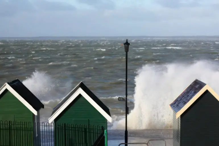 large waves at gurnard bay