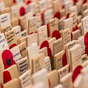 remembrance crosses