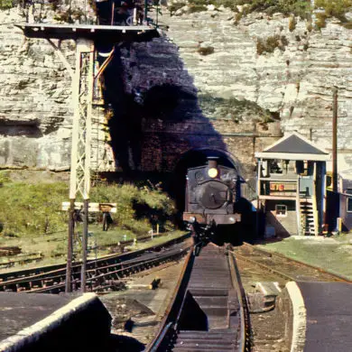 Train exiting through tunnel at Ventnor Railway Station