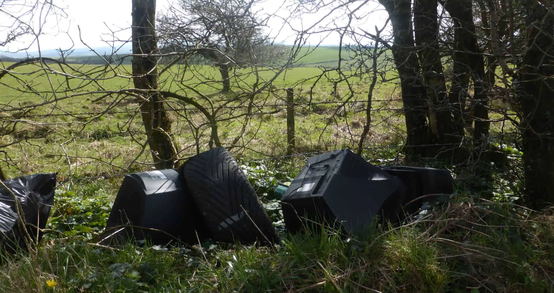 flytipping in the countryside