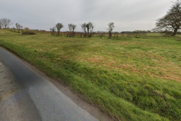 land opposite houses on Niton Road rookley - google maps