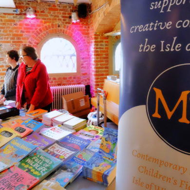 Medina Books stall in the cafe by Bob White