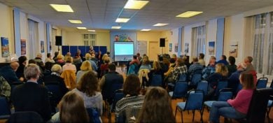 East Wight Primary - audience at first meeting