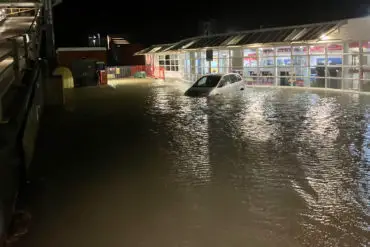 Flooding in East Cowes on 8th April 2024