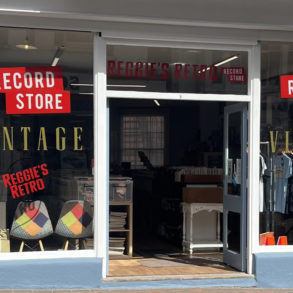 Reggies Retro shop from the outside