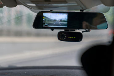 dashcam in rear view mirror