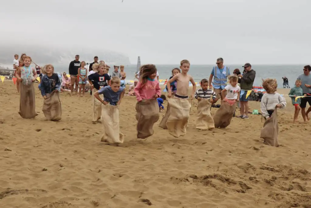 More young sack racers (photo by Sandown Carnival)