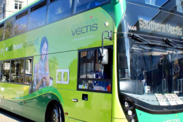 southern vectis bus at st james's square