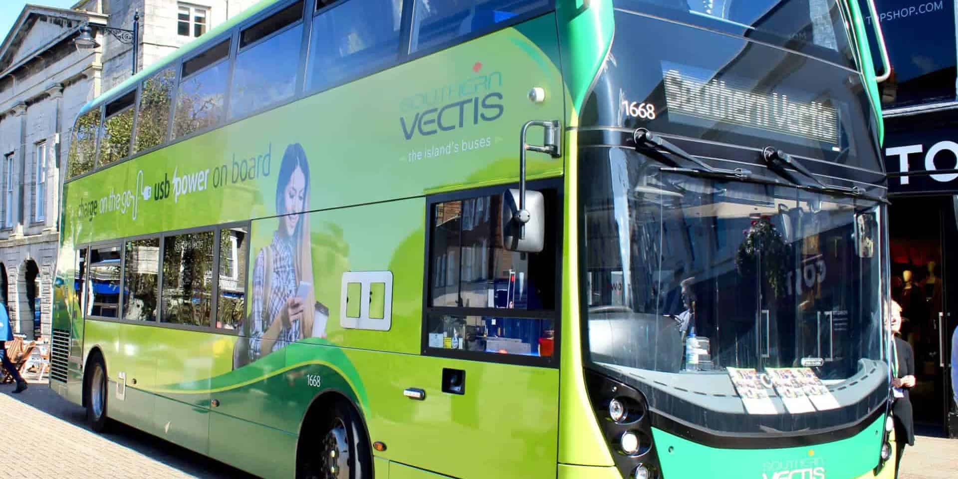 southern vectis bus at st james's square