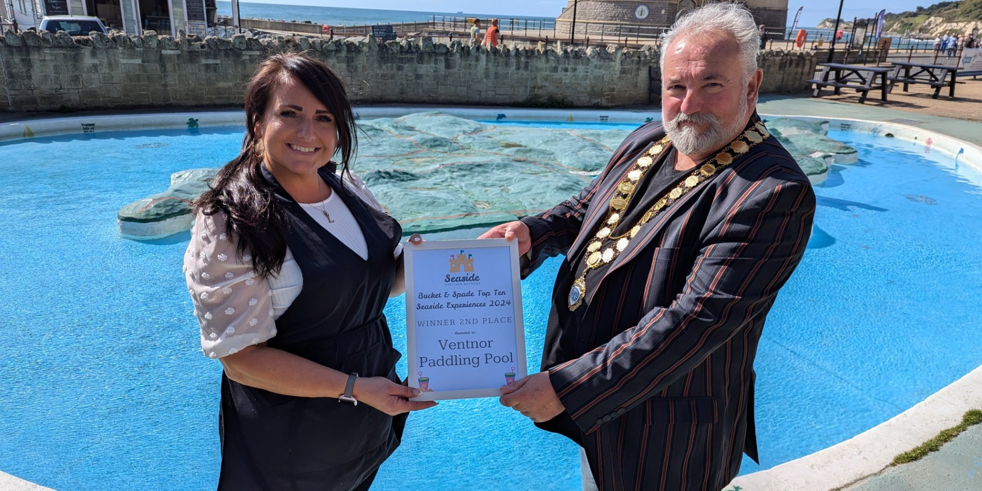 Lucy Best (co-owner of Besty and Spinkys the cafebar overlooking the paddling pool) and Cllr Steve Cooper Mayor of Ventnor