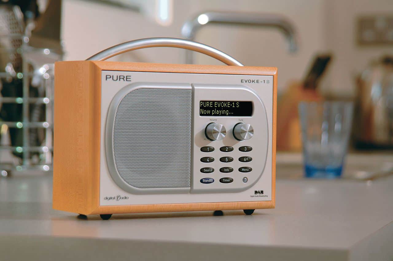 Evoke DAB Radio in a kitchen