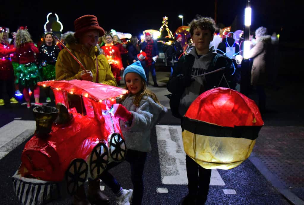 children on lantern parade