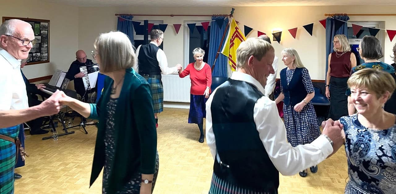 Caledonian dancers