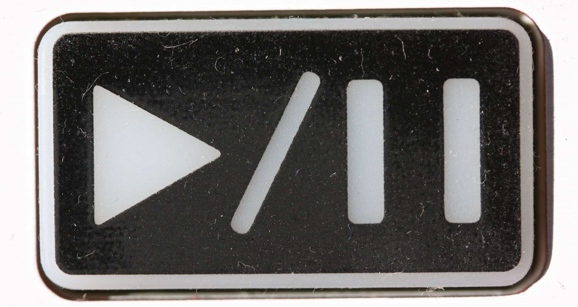 Pause button