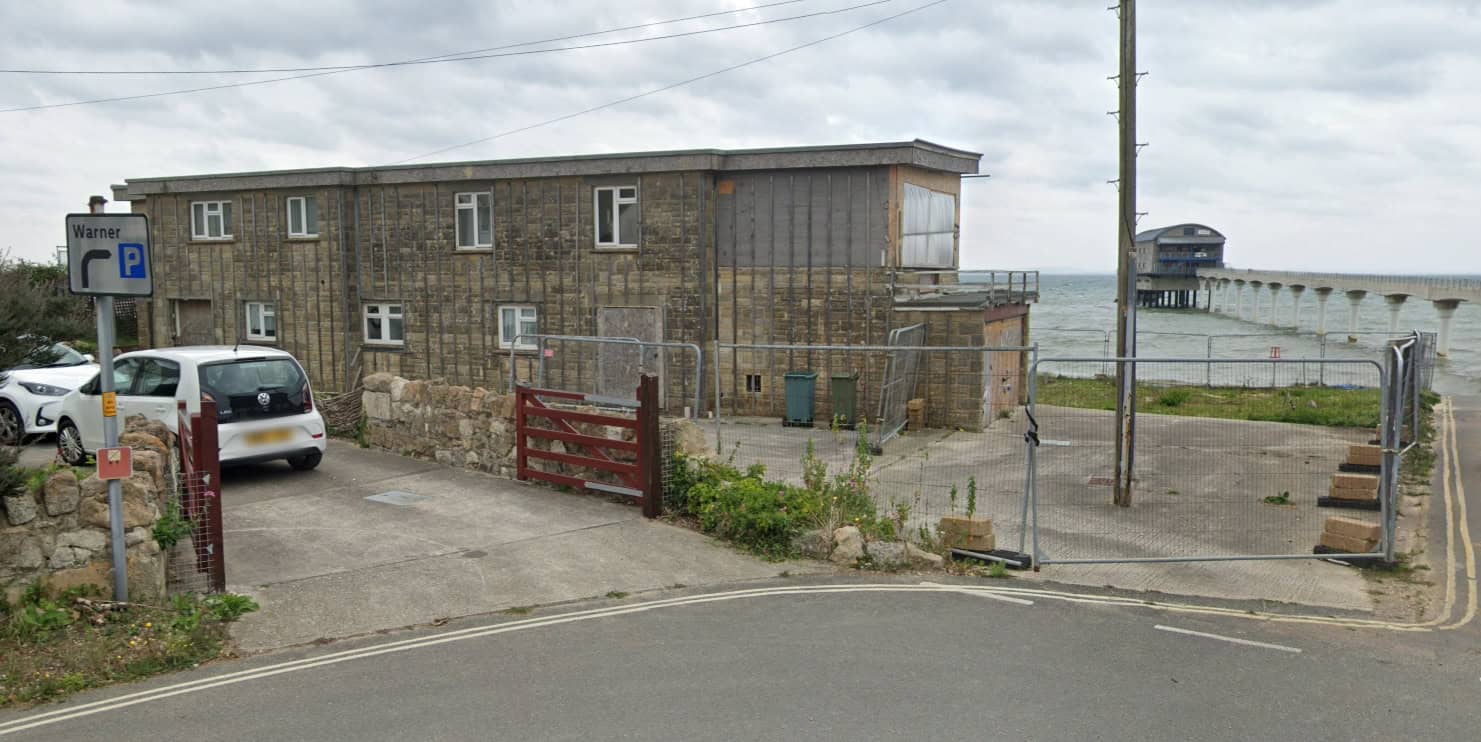 Derelict Bembridge cafe