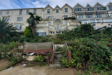 Derelict Esplanade Hotel in Sandowm