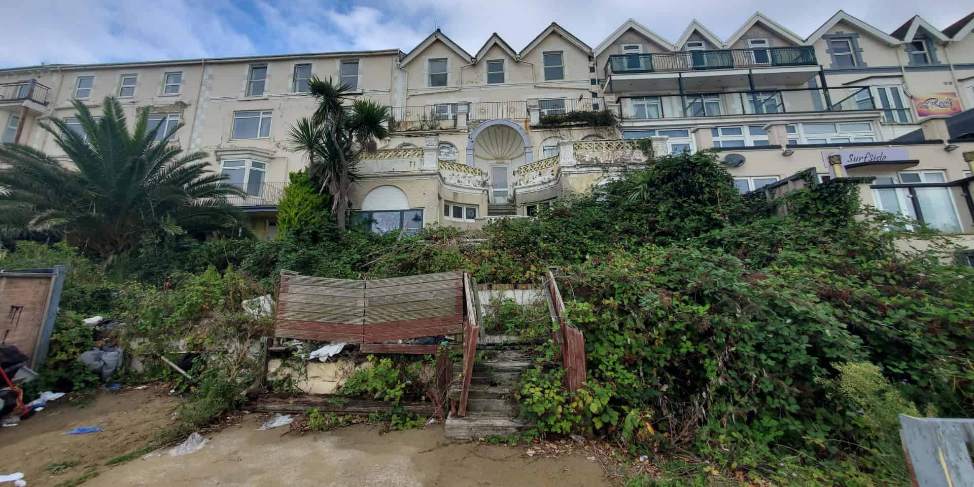 Derelict Esplanade Hotel in Sandowm