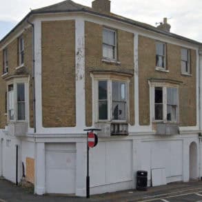 derelict property on fitzroy street sandown