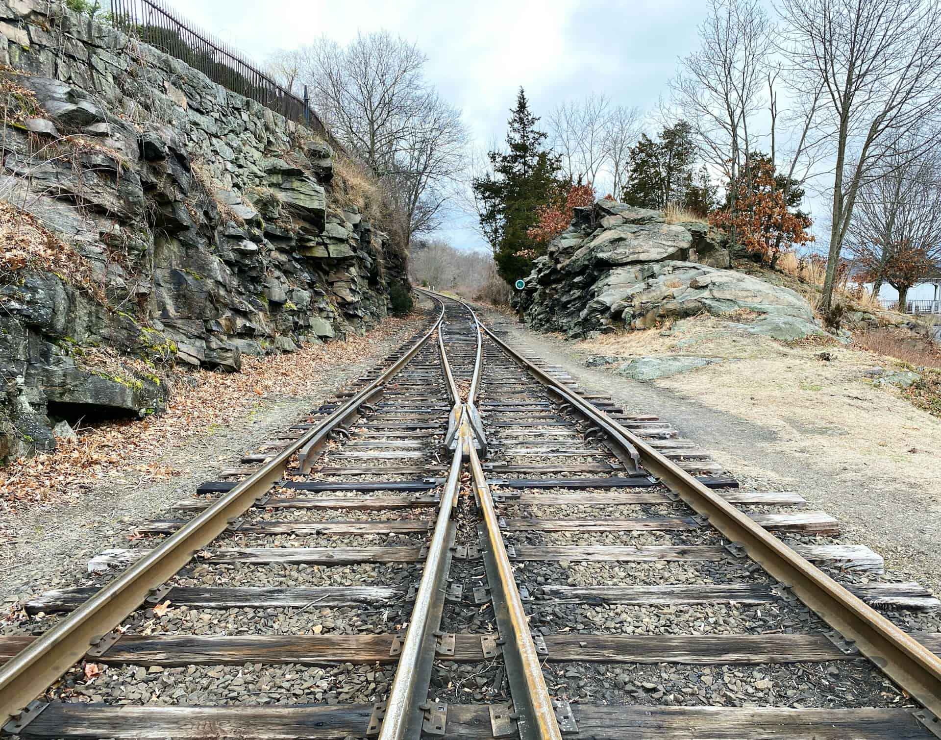 two train lines merging into one