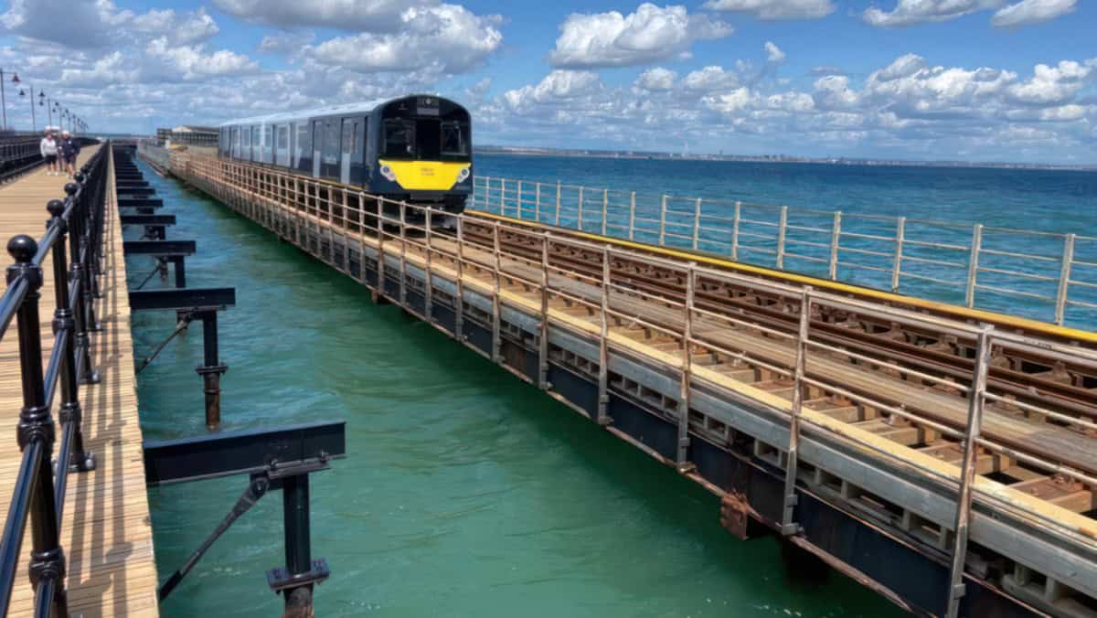 Ryde Pier with SWR train