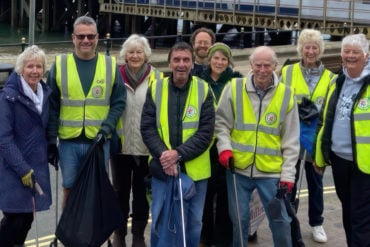 Sandown Bay and Green Town Volunteers at previous litter pick by Ben Holbrook