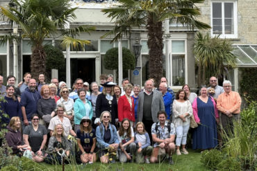Dickens trail walkers and family outside the royal hotel