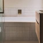 A contemporary bathroom by Davis Knight