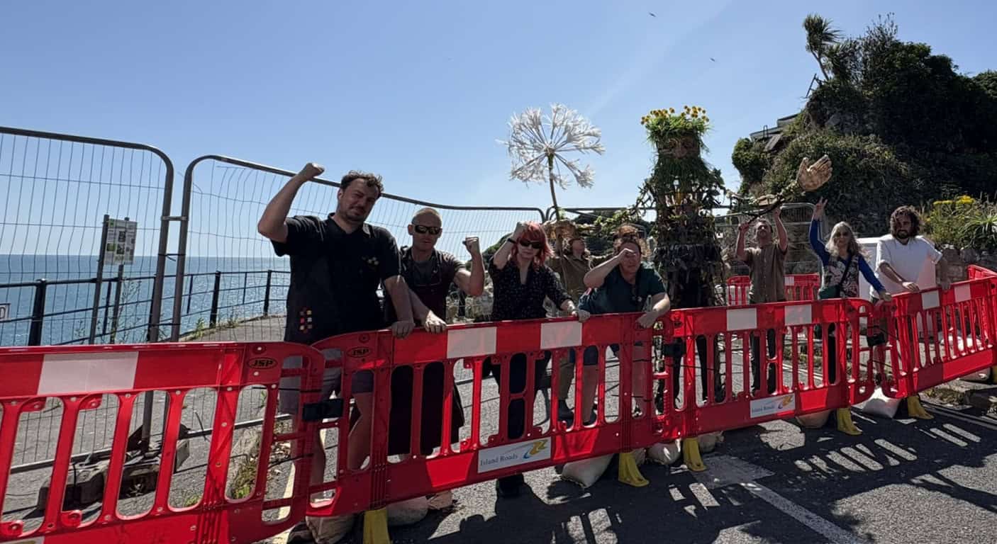 Daniel and ventnor businesses waving their arms