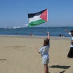Kite Flying for the Children of Gaza - Appley Beach Ryde 13 Jul 2025