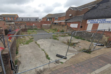 Scarrots Lane derelict plot - google maps