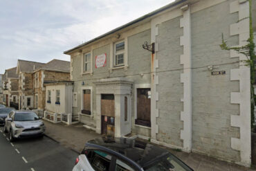 Kings Bar Sandown - google maps