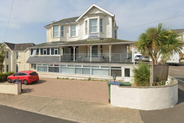 Parkway Hotel
