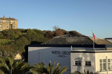 ventnor winter gardens with sailsbury garderns building in background