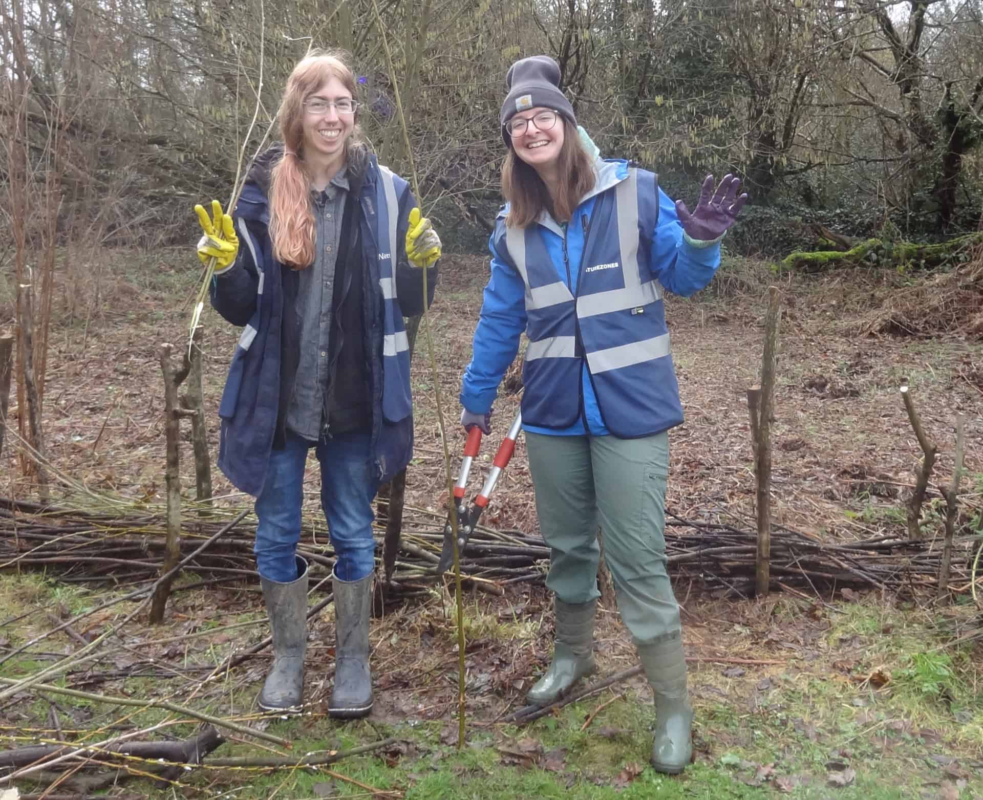 Graduate Kai Thomas, BSc Applied Animal Science, Sparsholt Uni and Graduate Anabell Blizzard, MSc Global Biodiversity Conservation. Sussex University