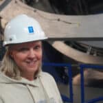 Prof. Hook at the VISTA telescope in Chile © R. de Jong