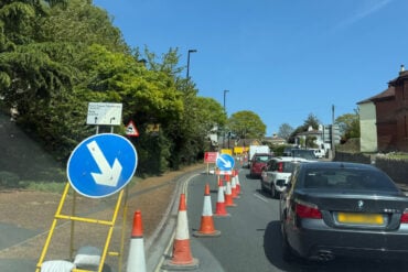 Lane closed on start of Fairlee Road