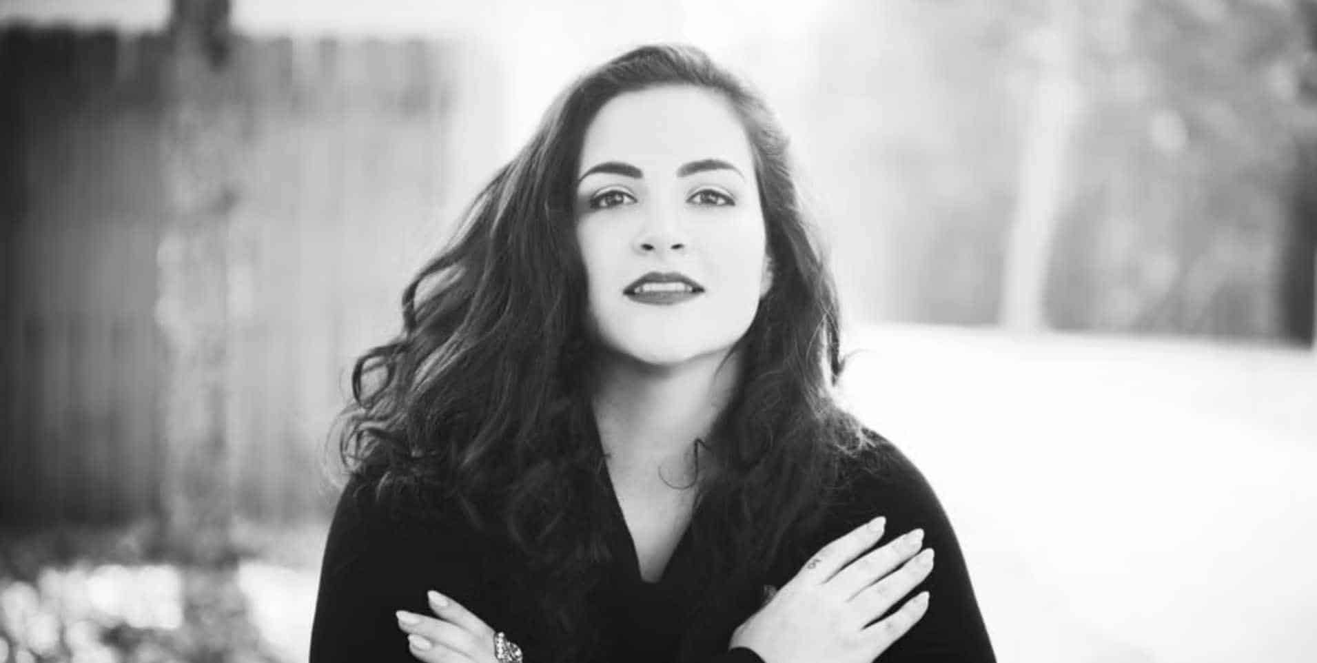 Kelly Glyptis soprano