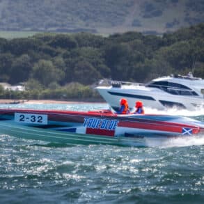 Powerboat True Blue (Class 2)