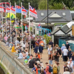 Crowds on the esplanade on Armed Forces Day