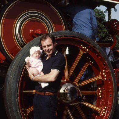 Charlie and her Dad at Havenstreet